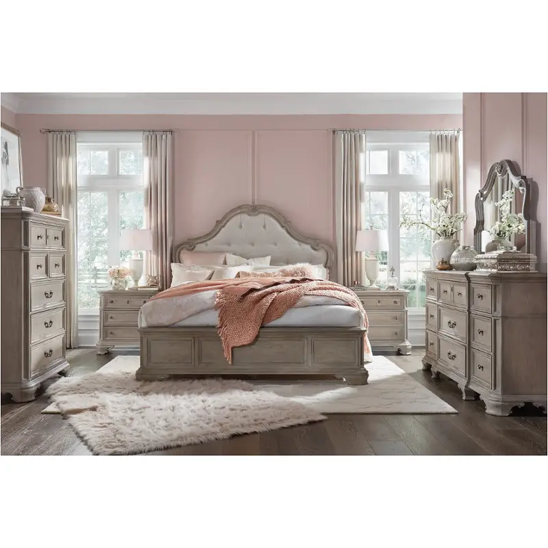 homelivingfurniture-120260616143236625881