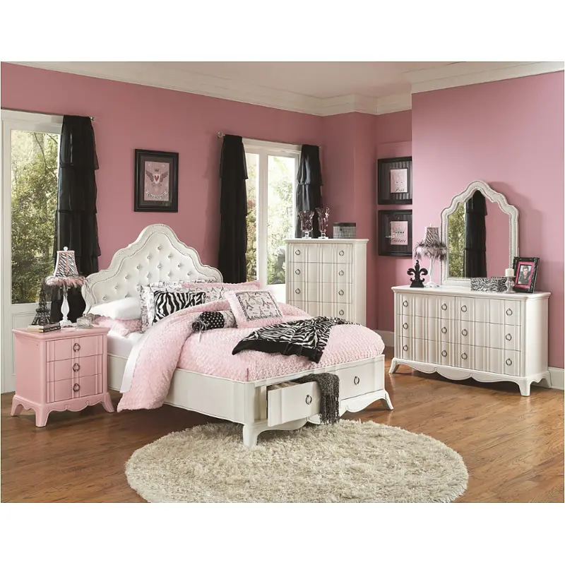 homelivingfurniture-120260616164917645740