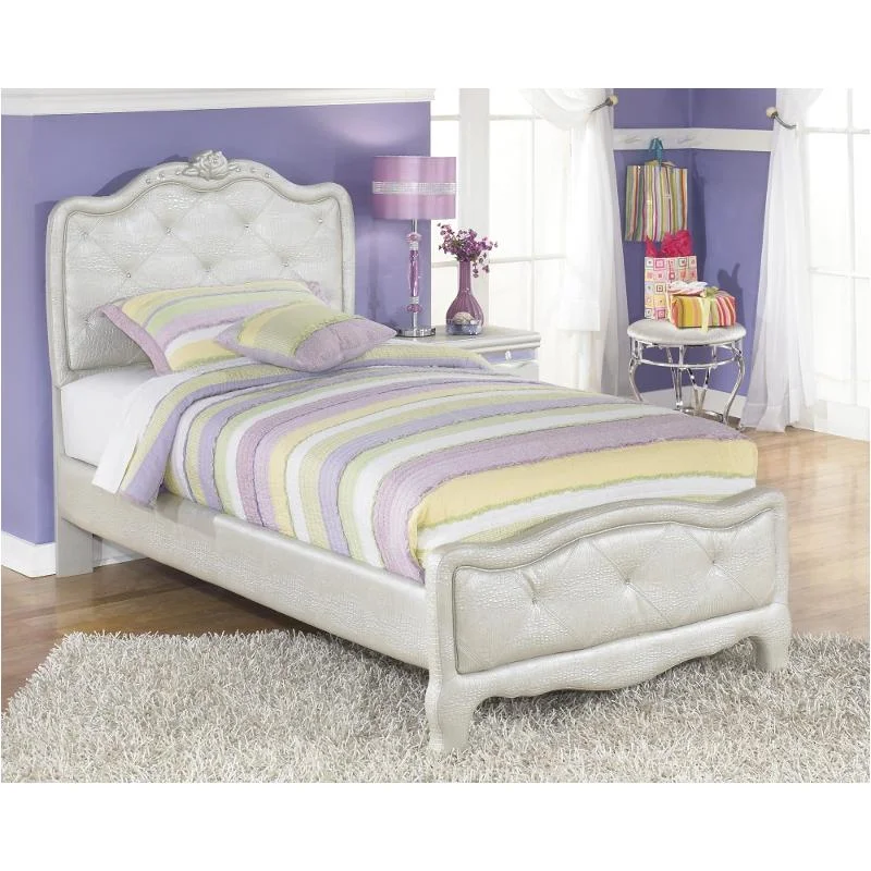 homelivingfurniture20260617031025718980