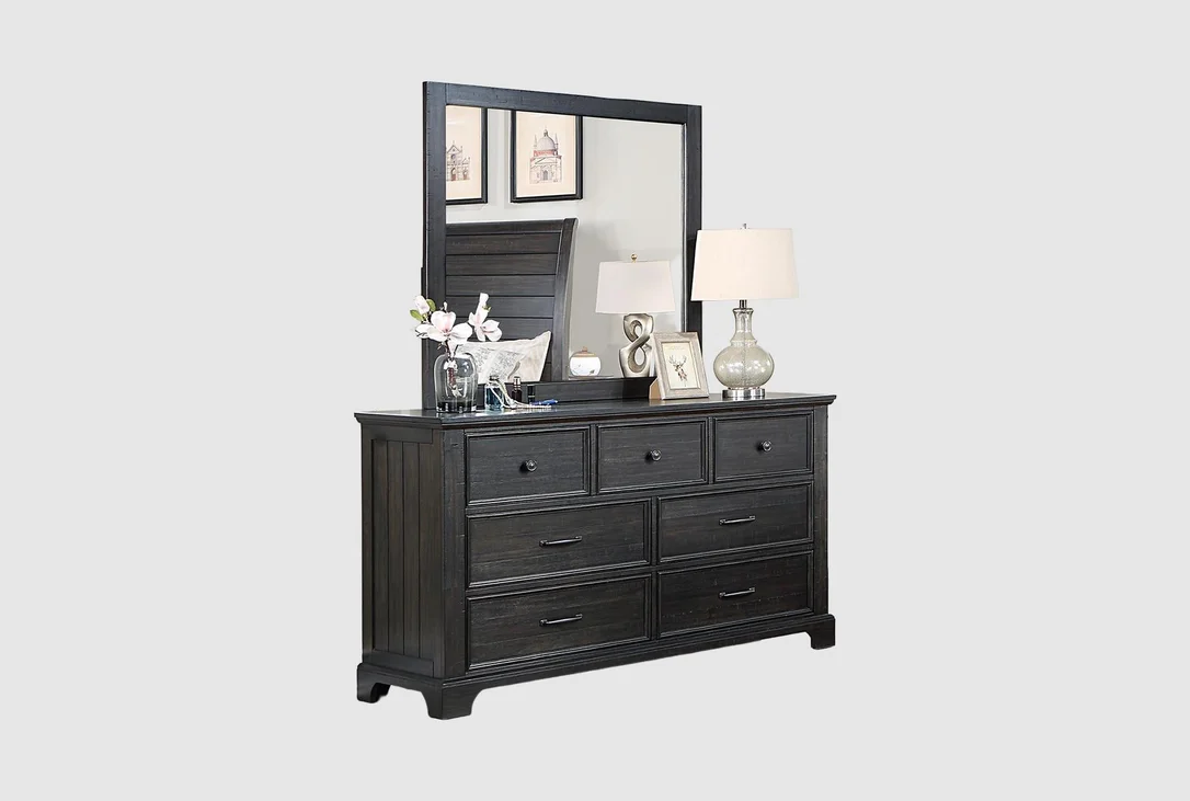 livingspaces202606191958181071693