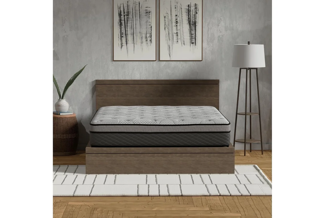 livingspaces202606200044291114584