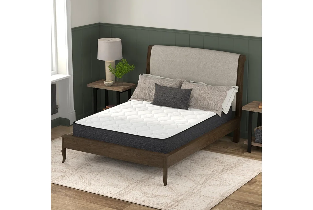 livingspaces202606200051391115465