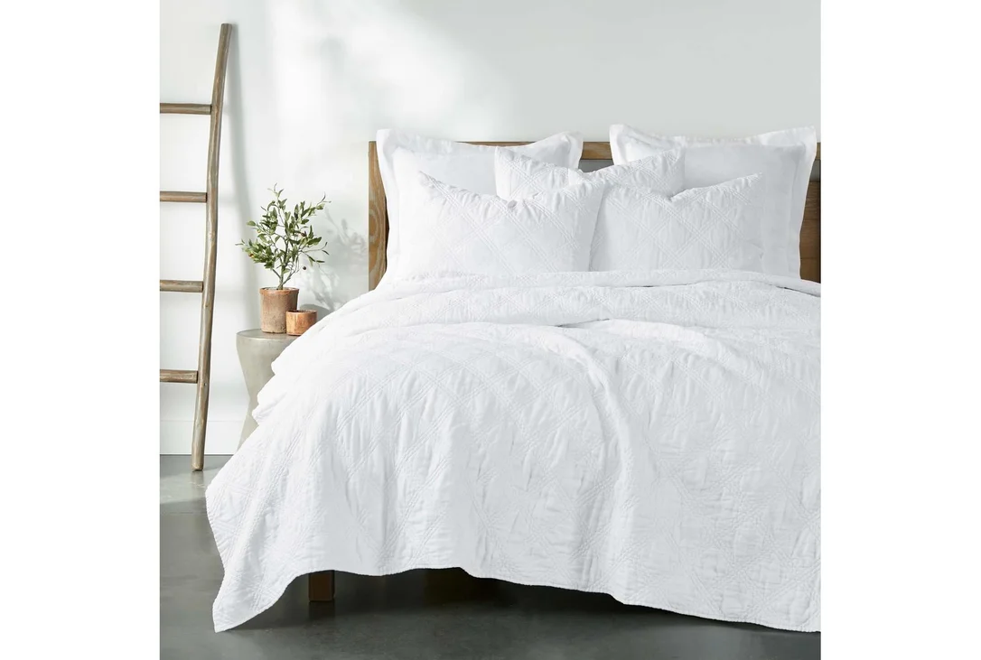 livingspaces202606211214331470874
