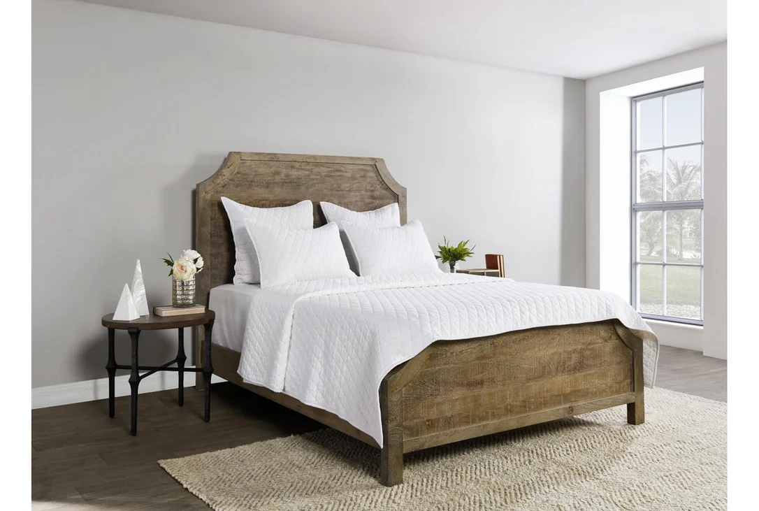 livingspaces202606211328211482194